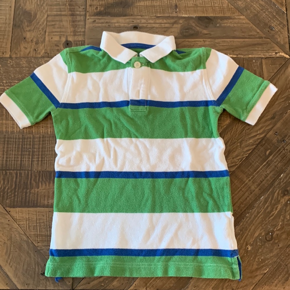 Boys size 5 polo.